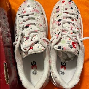 Women’s Bowling shoe size 8w